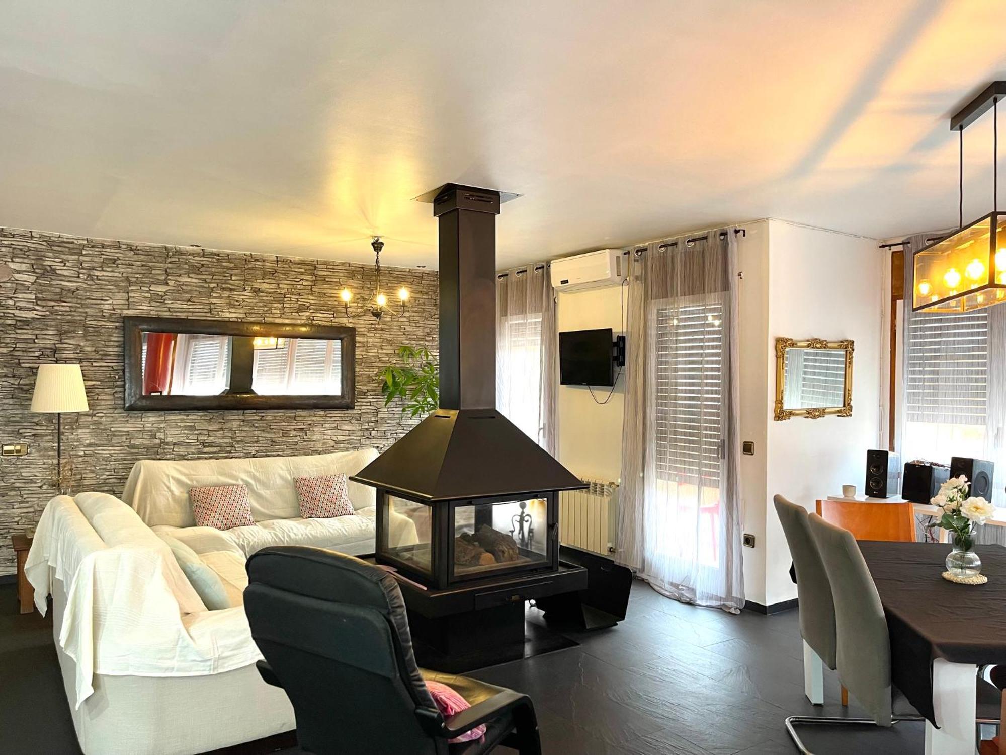 Alojamiento Turistico Casa Ela L'Aldea 외부 사진